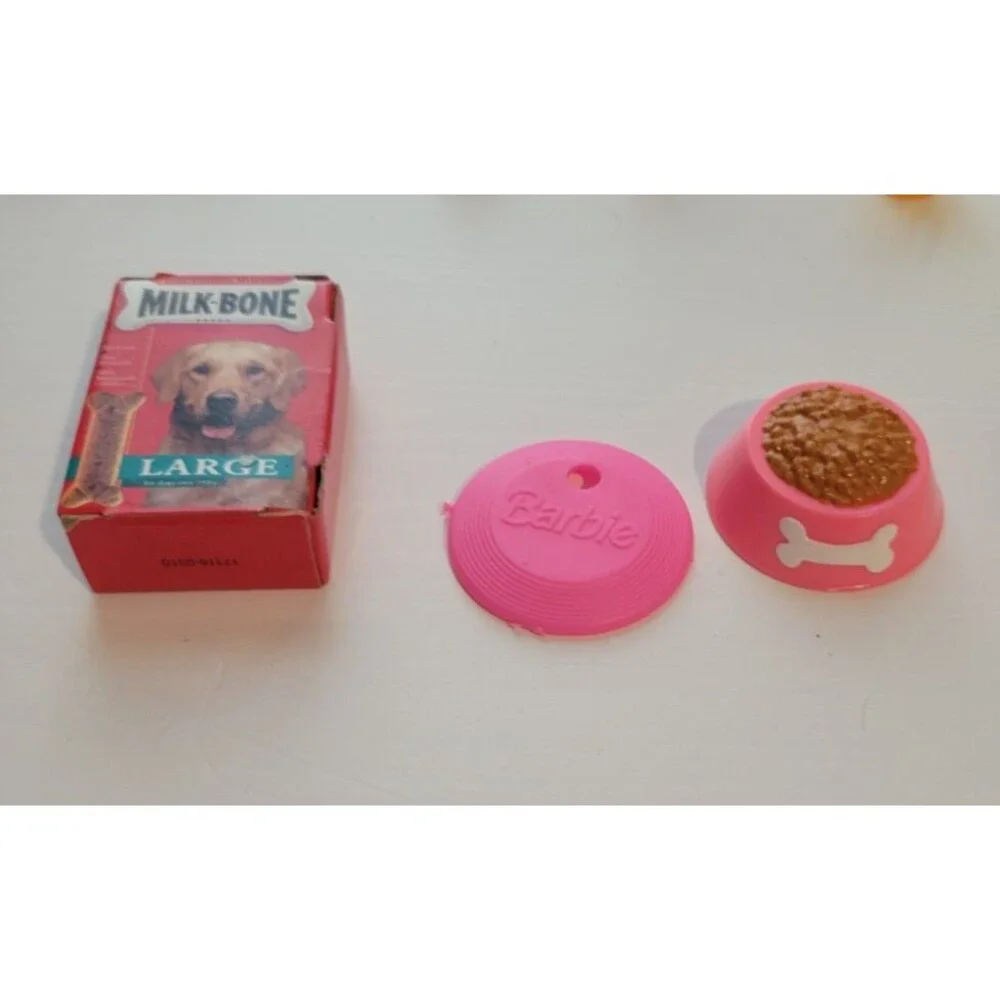 Barbie and Ginger Dog Playset Accessories Bowl Milkbone Frisbee